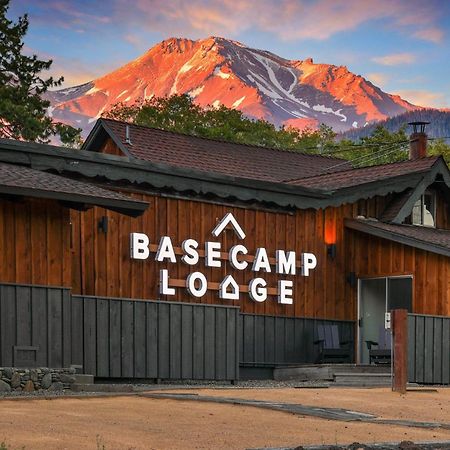 Basecamp Lodge موونت شاستا المظهر الخارجي الصورة