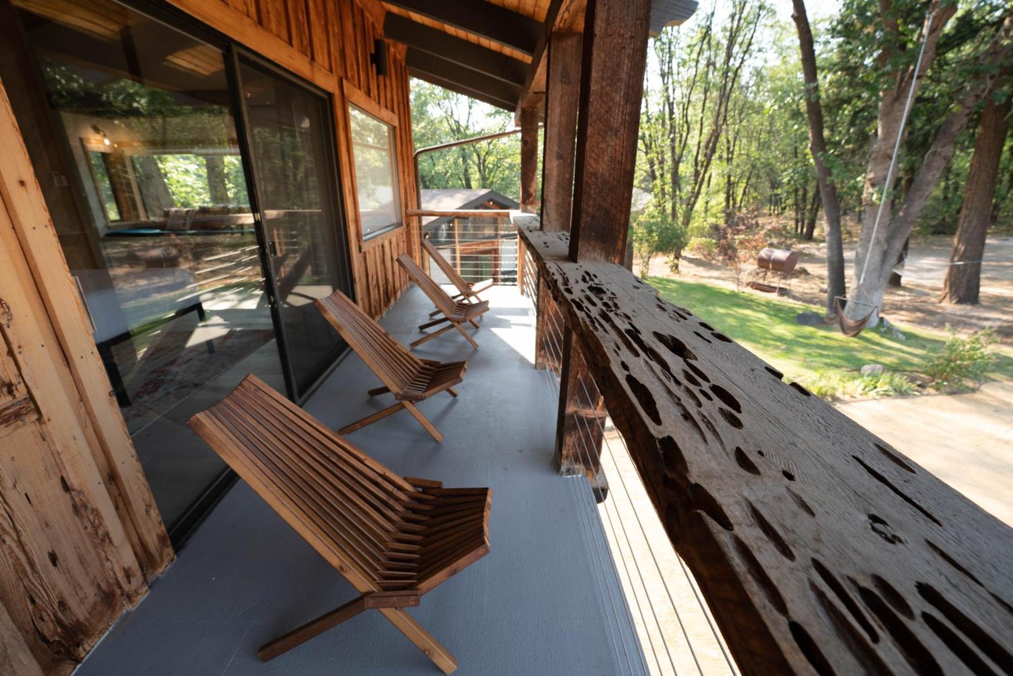 Basecamp Lodge موونت شاستا المظهر الخارجي الصورة